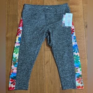 LuLaRoe Jade womens athletic capri leggings gray floral size L moisture wicking.
